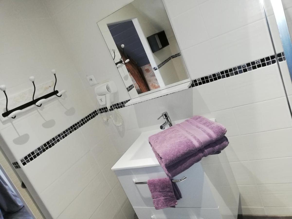 Le Puits De Garival Bed & Breakfast Tour-de-Faure